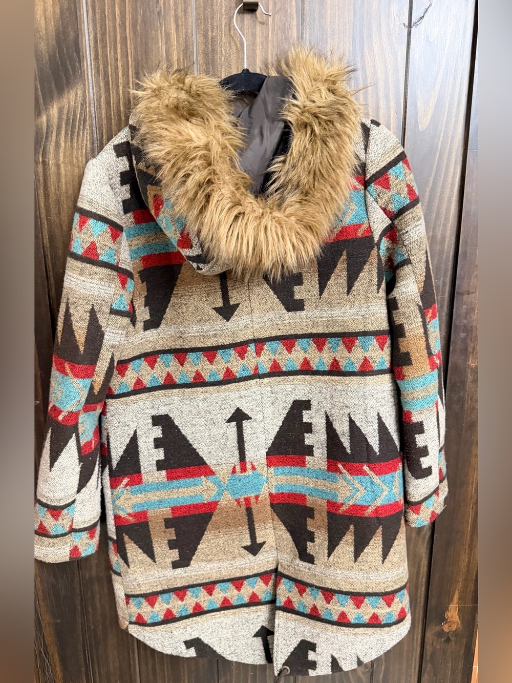 Aztec Wool blend Toggle Jacket with Faux Fur hood. Size: Medium - Picture 7 of 9